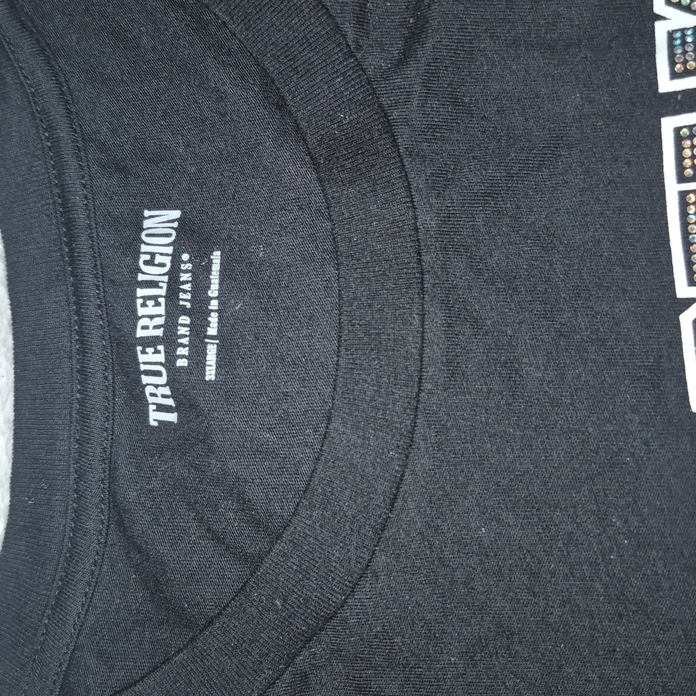 True Religion Black World Tour Tee - Picture 2 of 4